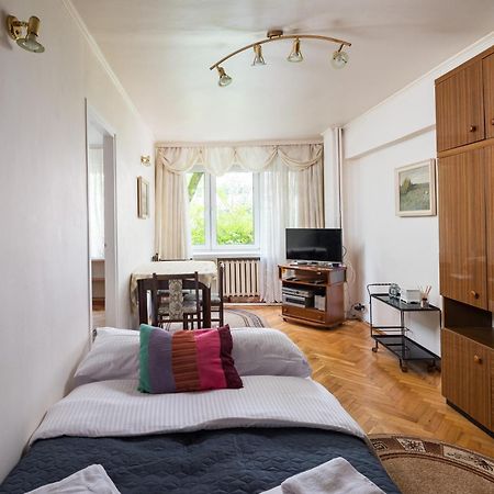 Wola Mila Standard Apartment 바르샤바 외부 사진