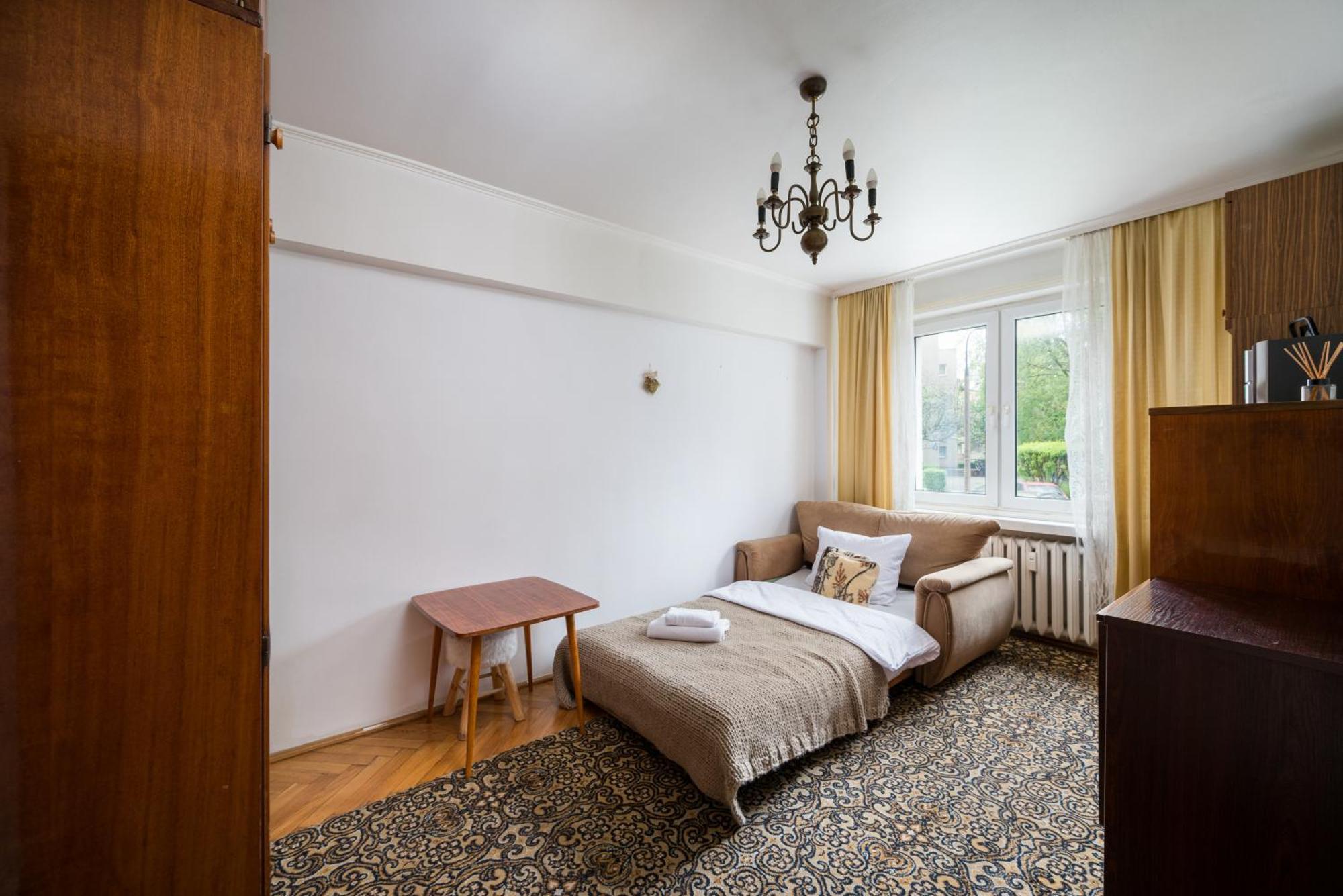 Wola Mila Standard Apartment 바르샤바 외부 사진